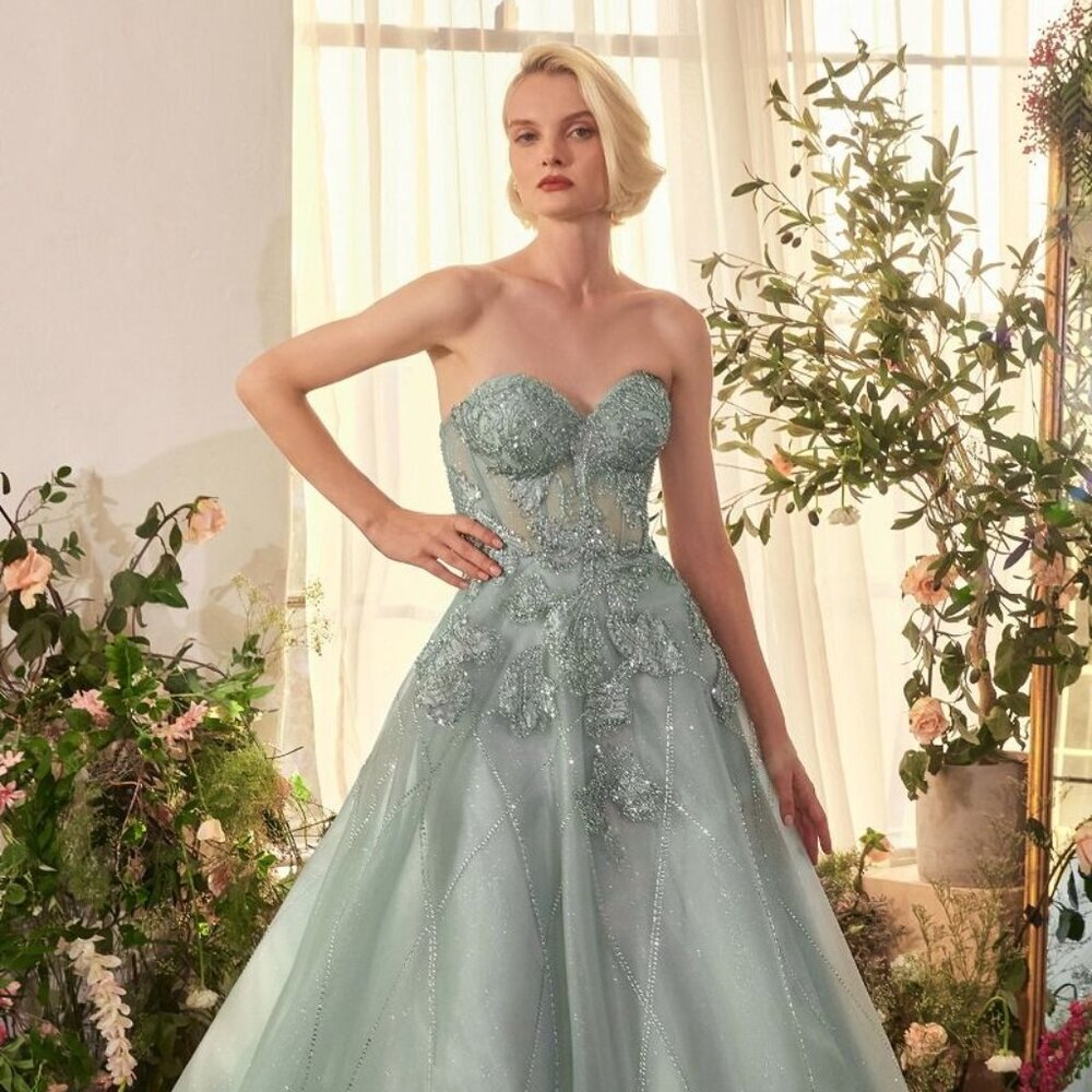 NEW FORMAL SLEEVELESS STRAPLESS TULLE BALL GOWN W/ SWEETHEART NECK CD A1387